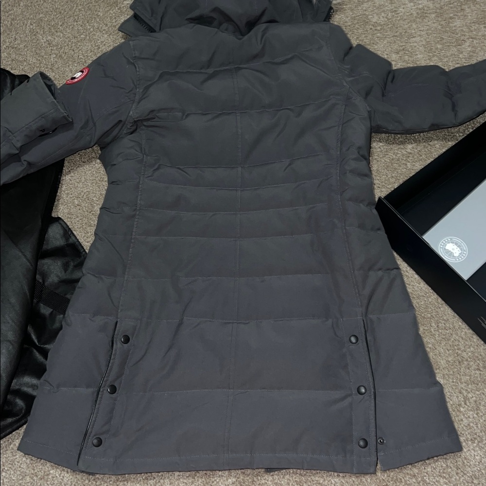 Canada Goose Women's Grey Puffer with Fur Trim - Picture 8 of 15